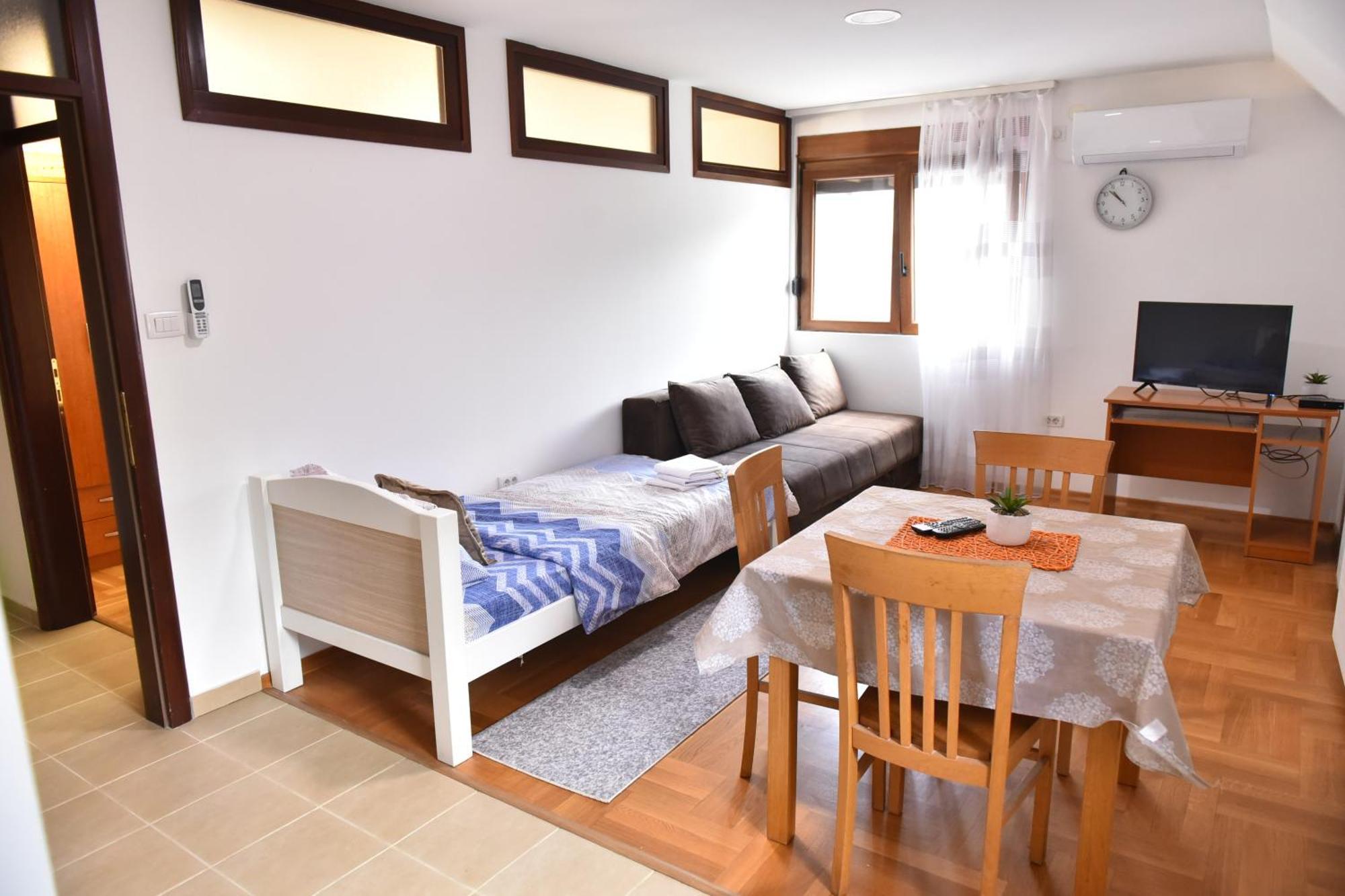 Apartments Ravno 普卢日内 客房 照片