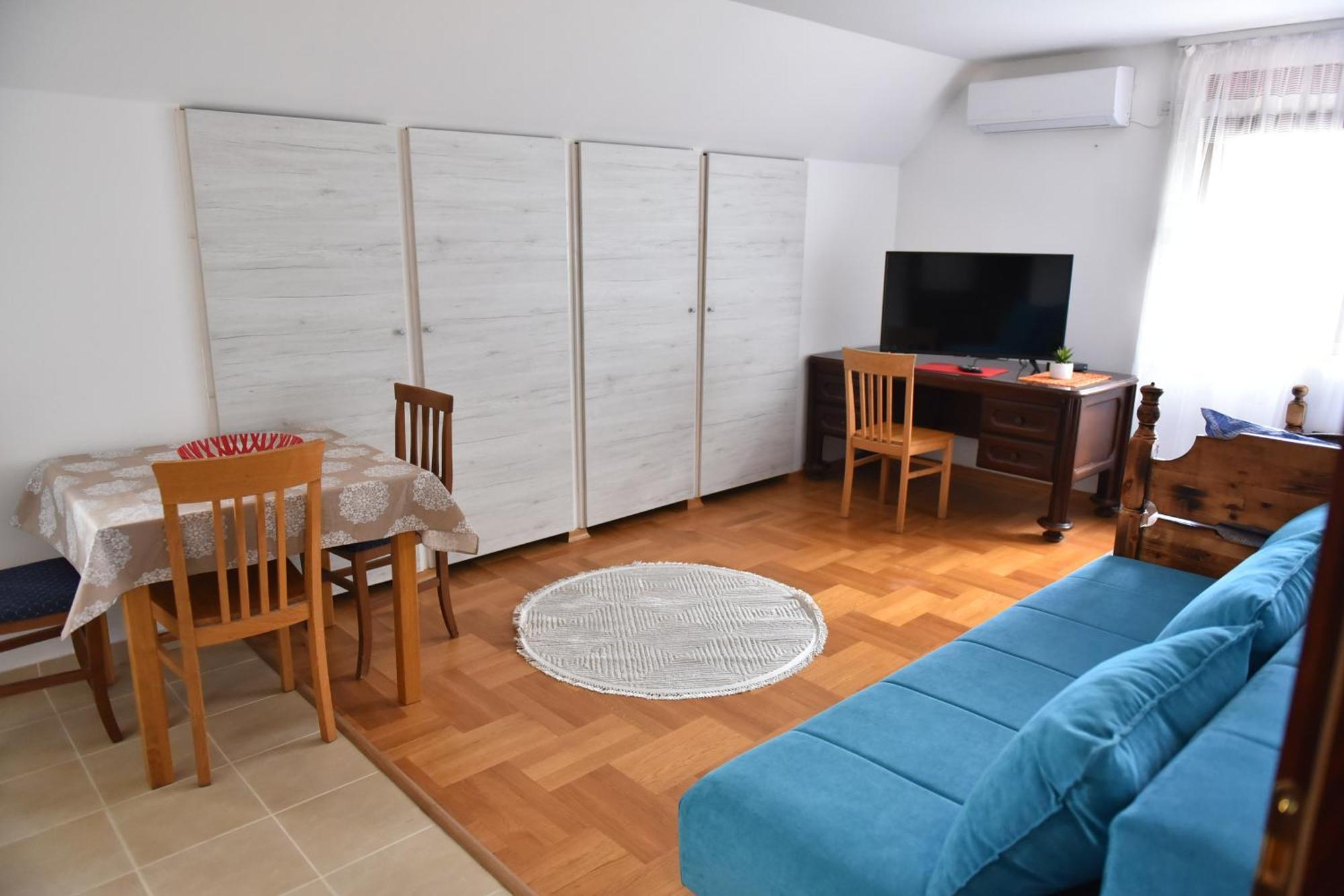 Apartments Ravno 普卢日内 客房 照片