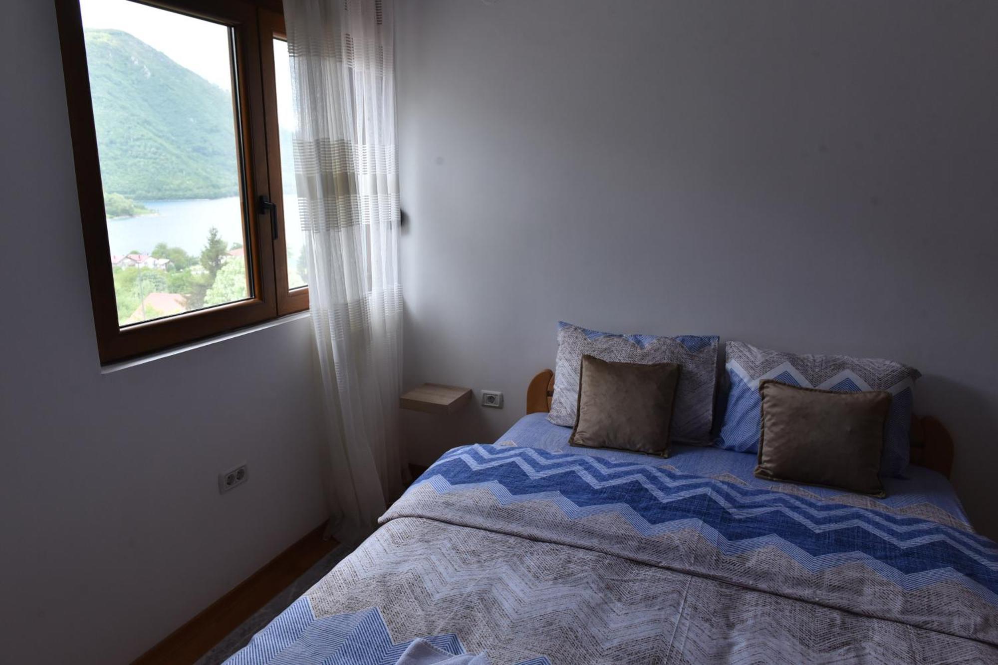 Apartments Ravno 普卢日内 客房 照片