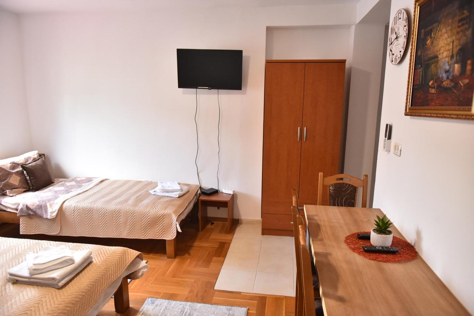 Apartments Ravno 普卢日内 客房 照片
