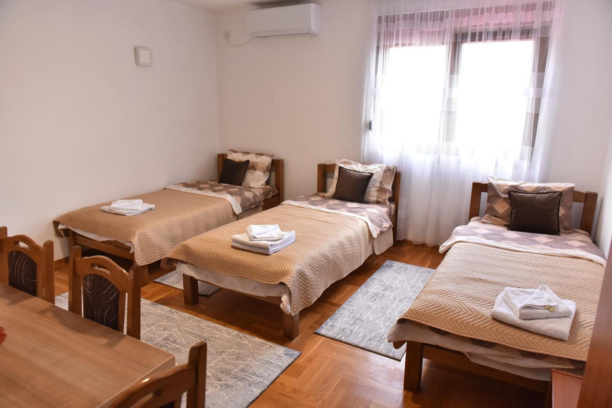 Apartments Ravno 普卢日内 客房 照片
