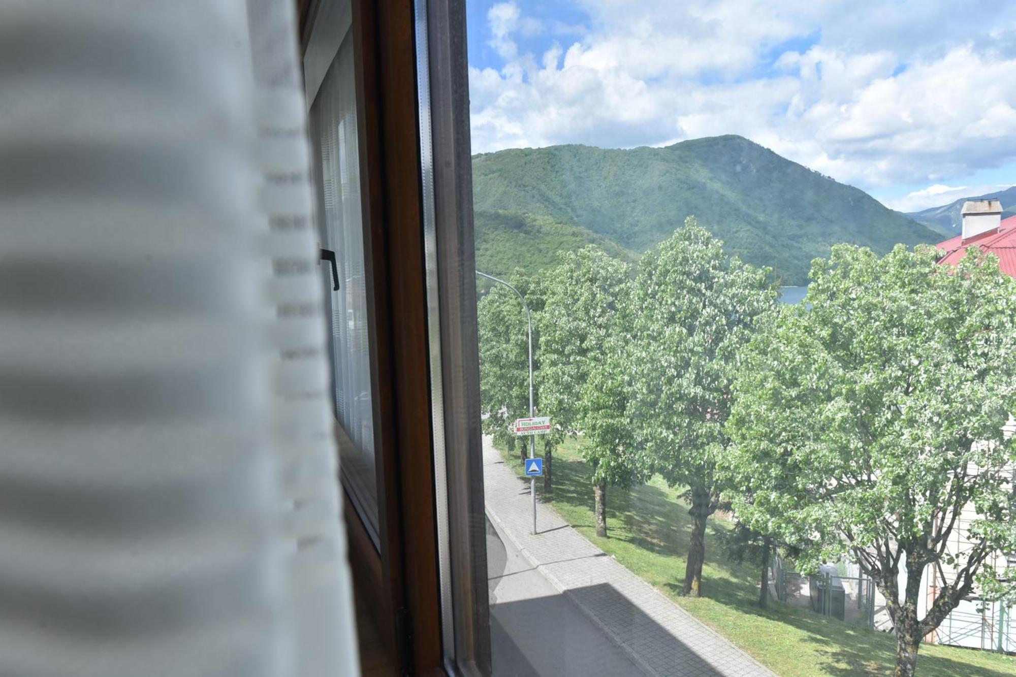 Apartments Ravno 普卢日内 客房 照片